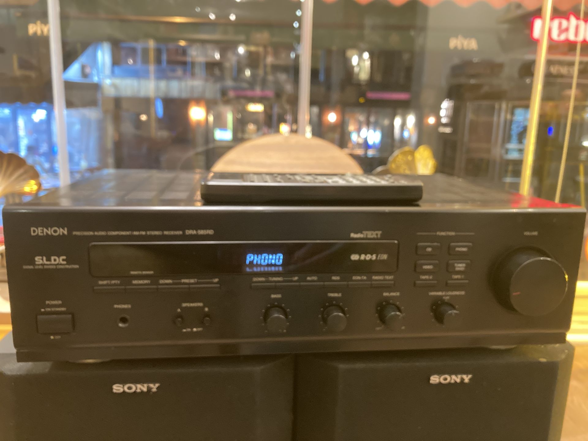 Denon DRA-585RD Amfi