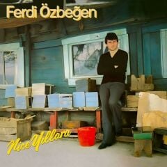 Ferdi Özbeğen - Nice Yıllara 33'lük Plak