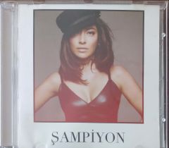 Hadise Şampiyon CD