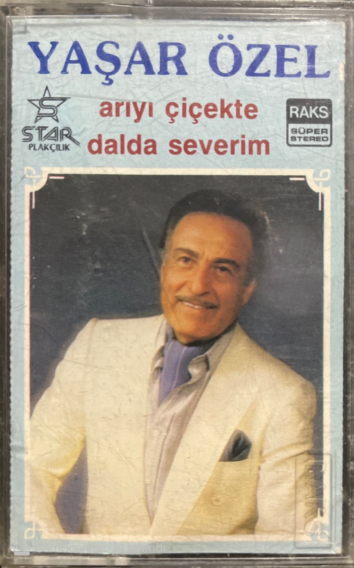 Yaşar Özel Arıyı Çiçekte Dalda Severim Kaset