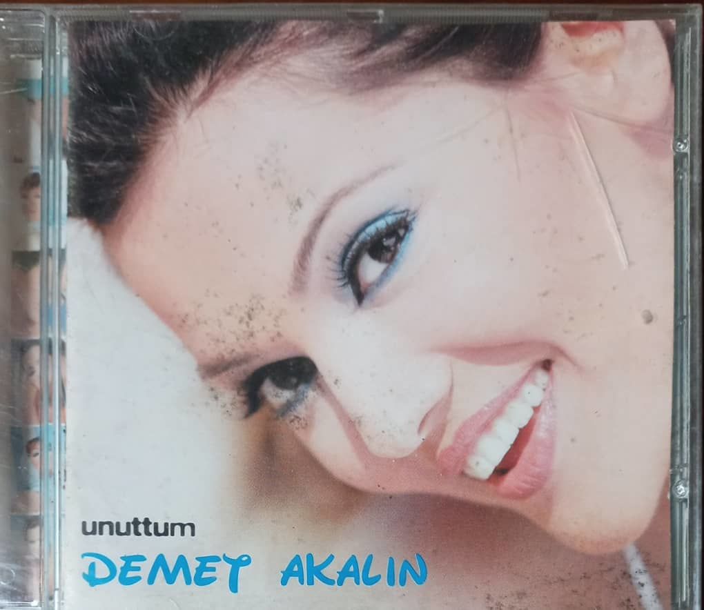 Demet Akalın Unuttum CD