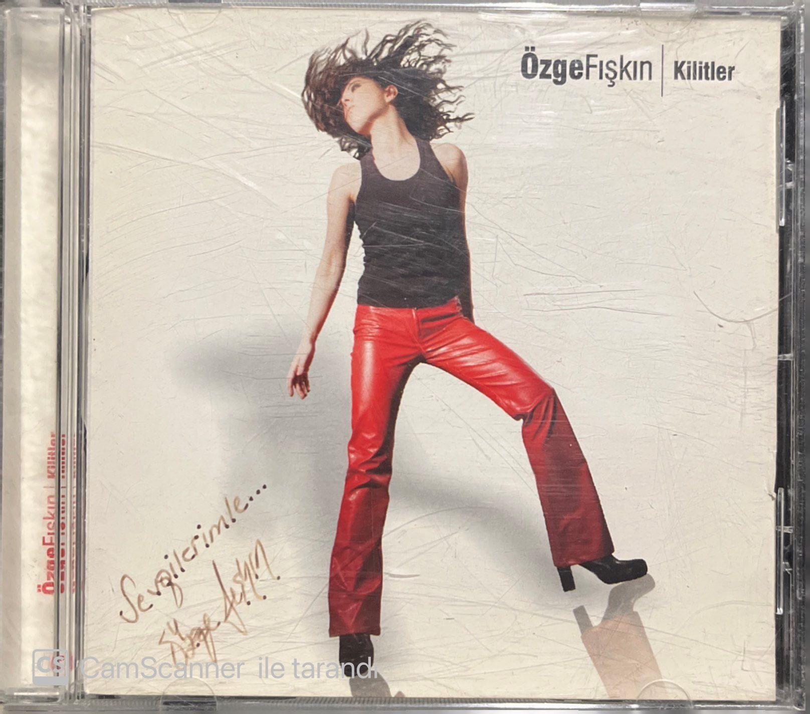 Özge Fışkın (İmzalı) Kilitler CD