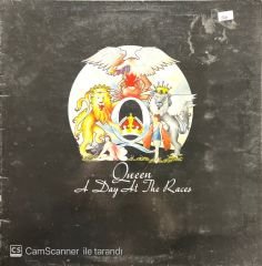 Queen A Day At The Races LP Plak