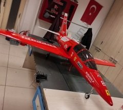 PİLOT RC DOLPHİN JET 71'' 1,85 M FERRARİ DESENLİ