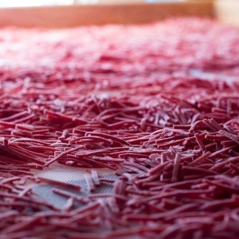 Лапша из свеклы