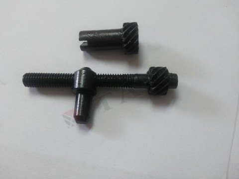 ITL-KILAVUZ AYAR VİDASI HMT 2500/2600/G250 FREZELİ