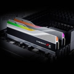 GSKILL Trident Z5 RGB Silver DDR5-5600Mhz CL36 32GB (2X16GB) DUAL (36-36-36-76) 1.2V Bellek Kiti