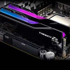 G.SKILL Trident Z5 CK RGB DDR5-9000Mhz CL42 48GB (2x24GB) DUAL (42-56-56-144) CU-DIMM 1.45V Bellek Kiti