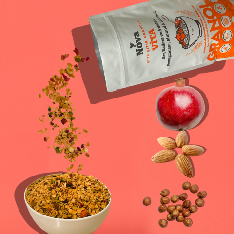 ''Vita'' Nar, Badem ve Fındıklı Granola - 340 Gr.