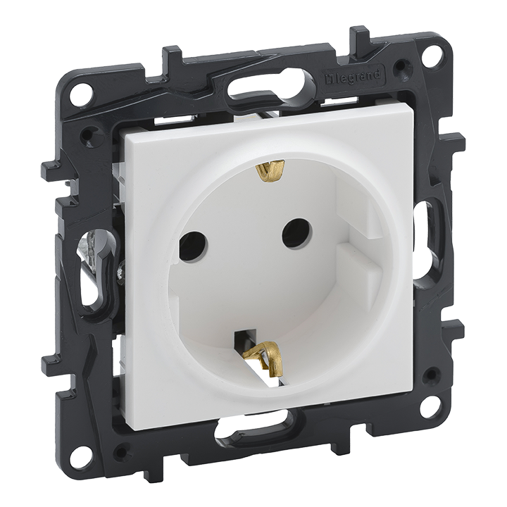 Raventi C. Kor.Topr Priz, Beyaz