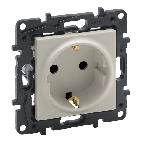 Raventi C. Kor.Topr Priz, Krem