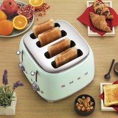 4 Dilim Ekmek Kızartma Makinesi - PASTEL YEŞİL
