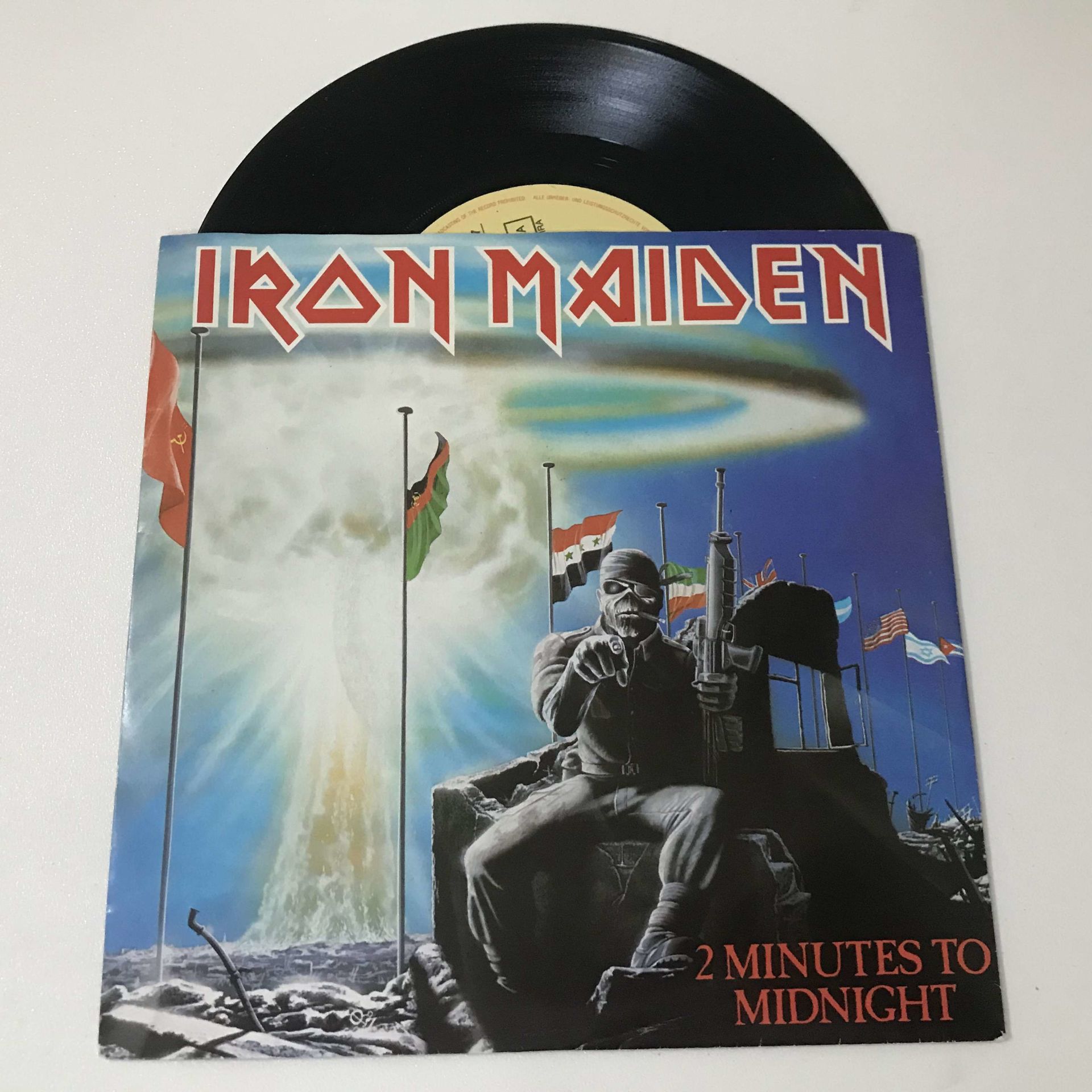 Iron Maiden – 2 Minutes To Midnight