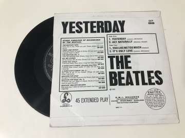 The Beatles – Yesterday