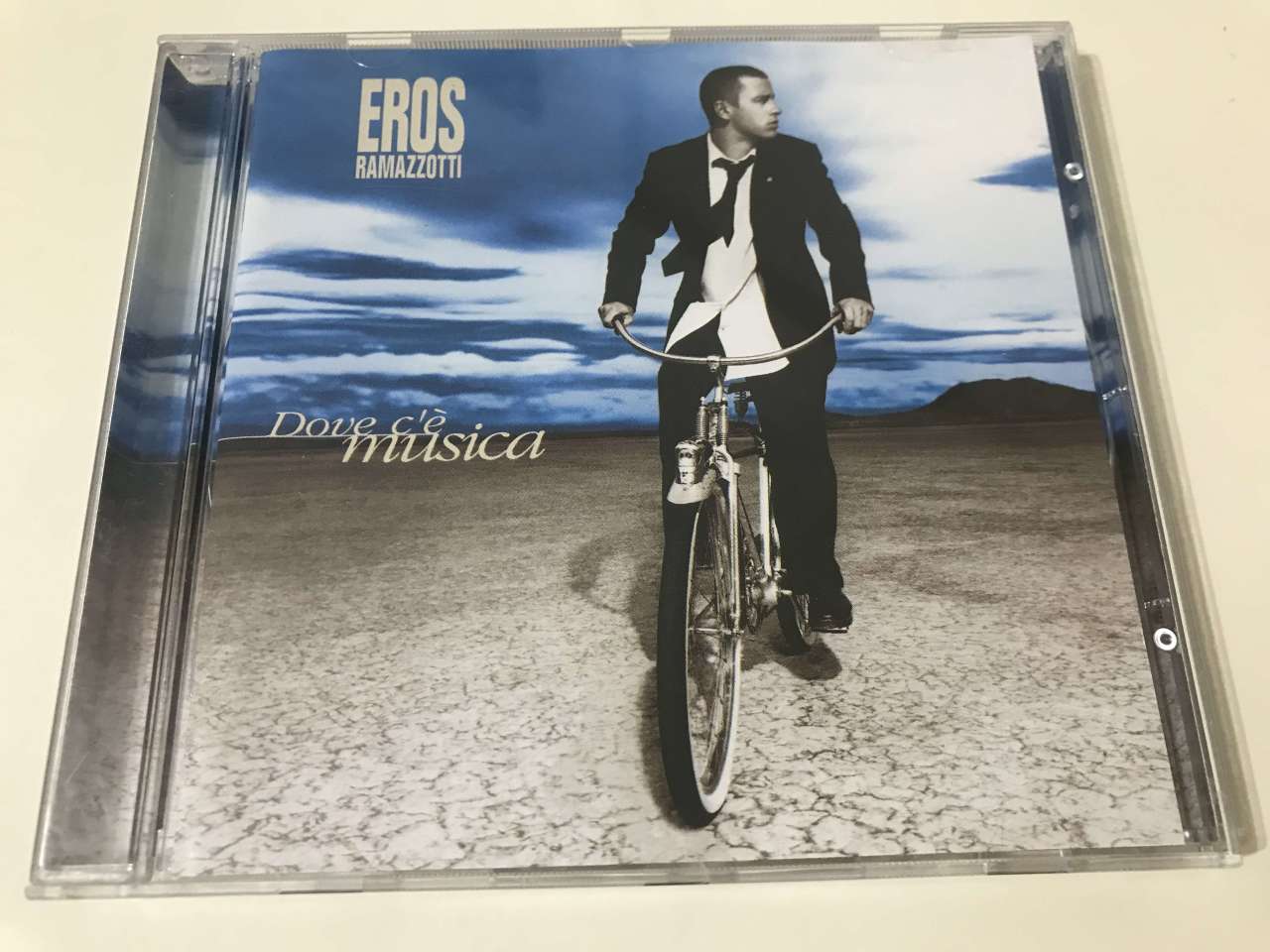 Eros Ramazzotti – Donde Hay Música