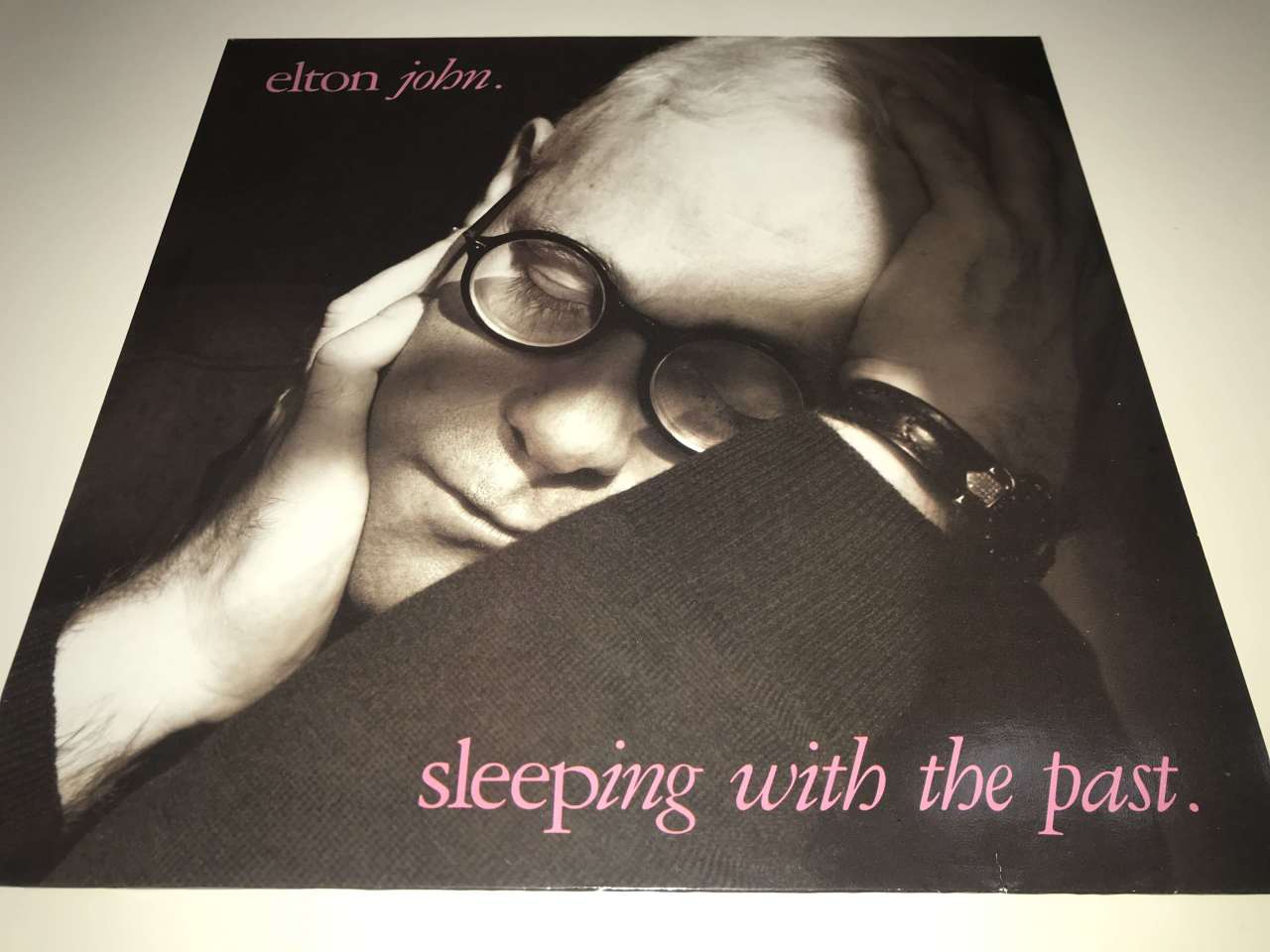 Elton John ‎– Sleeping With The Past