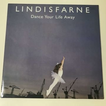 Lindisfarne – Dance Your Life Away