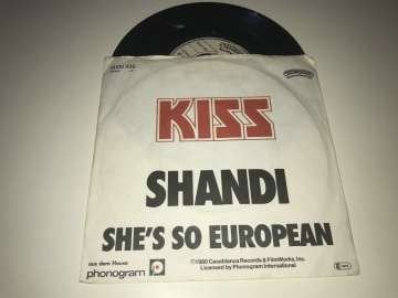 Kiss – Shandi