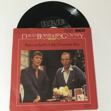 David Bowie & Bing Crosby – Peace On Earth / Little Drummer Boy