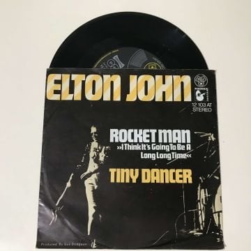 Elton John – Rocket Man (I Think It's Going To Be A Long Long Time) / Tiny Dancer