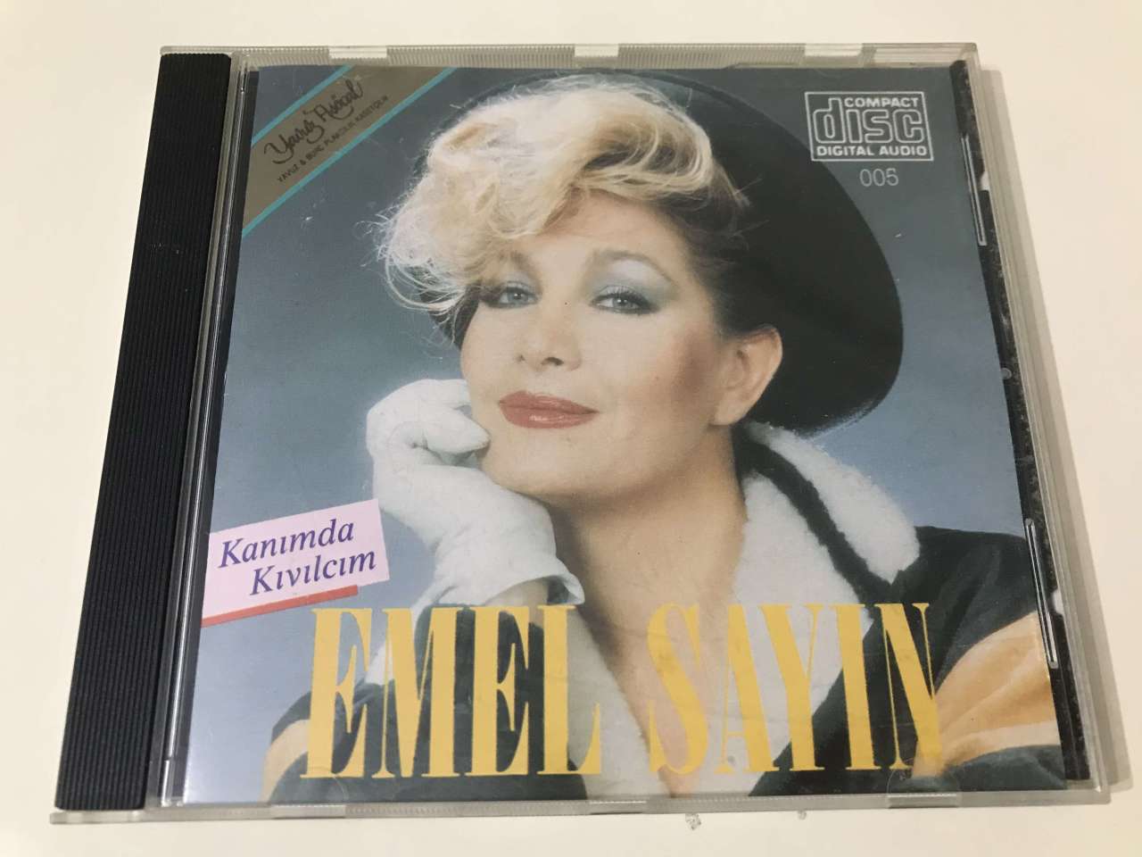 Emel Sayın – Kanımda Kıvılcım