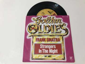 Frank Sinatra – Strangers In The Night / My Way