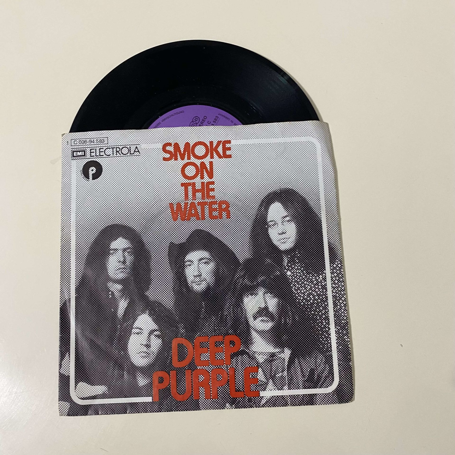 Deep Purple – Smoke On The Water