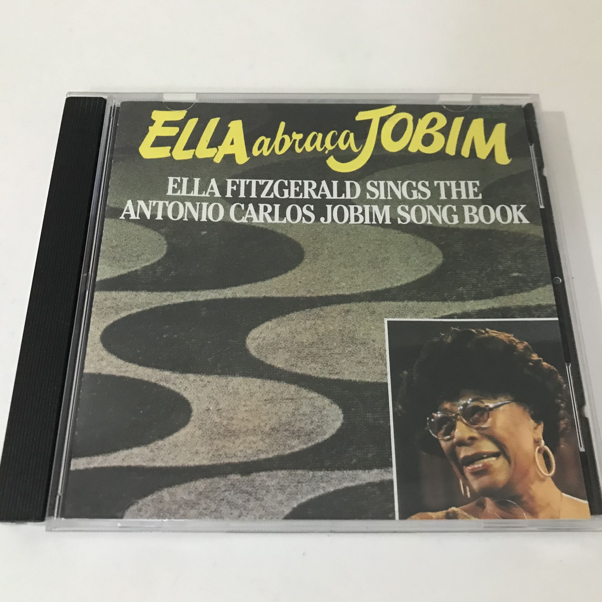 Ella Fitzgerald – Ella Abraça Jobim - Ella Fitzgerald Sings The Antonio Carlos Jobim Song Book