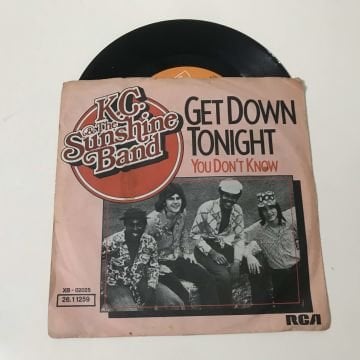 K. C. & The Sunshine Band – Get Down Tonight