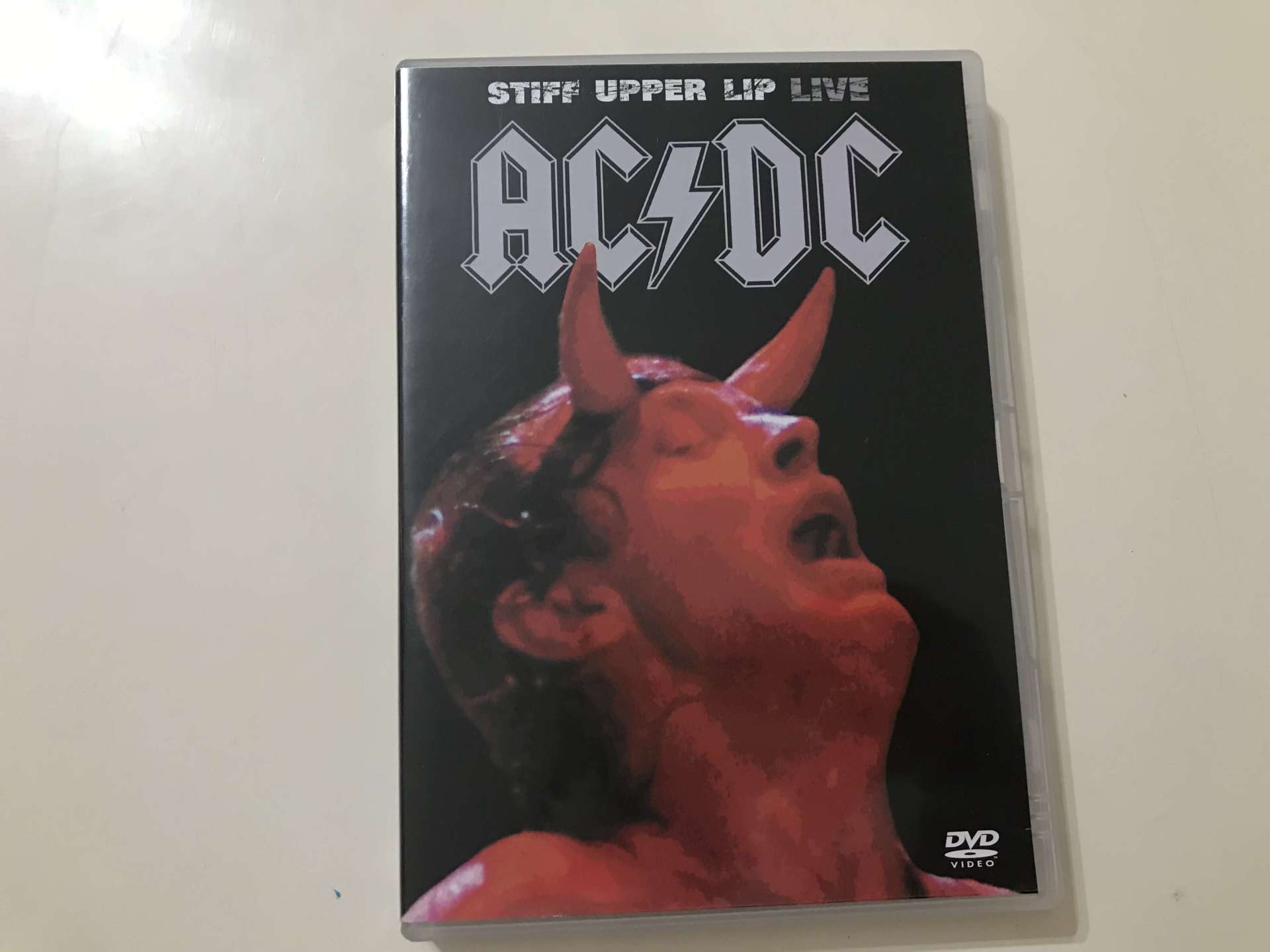 AC/DC – Stiff Upper Lip Live