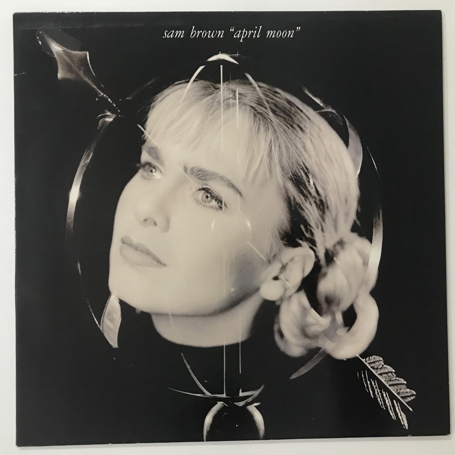 Sam Brown – April Moon