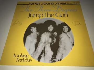 The Three Degrees ‎– Jump The Gun