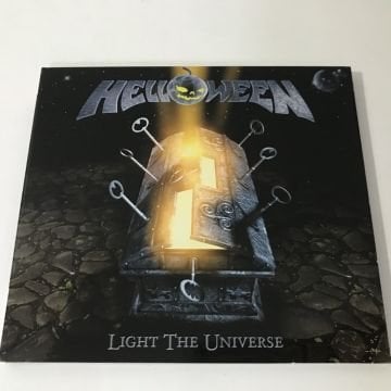 Helloween – Light The Universe