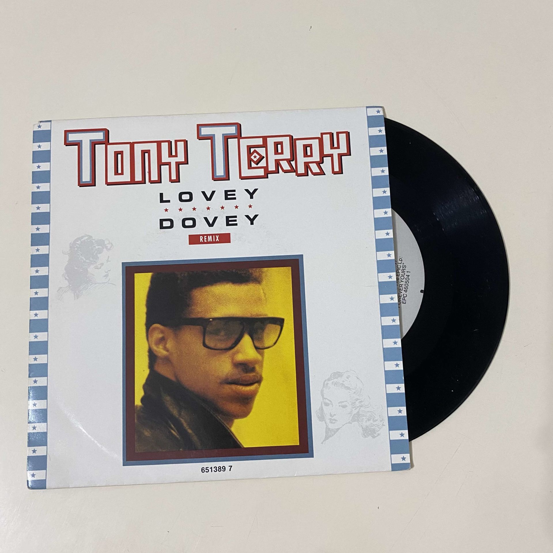 Tony Terry – Lovey Dovey