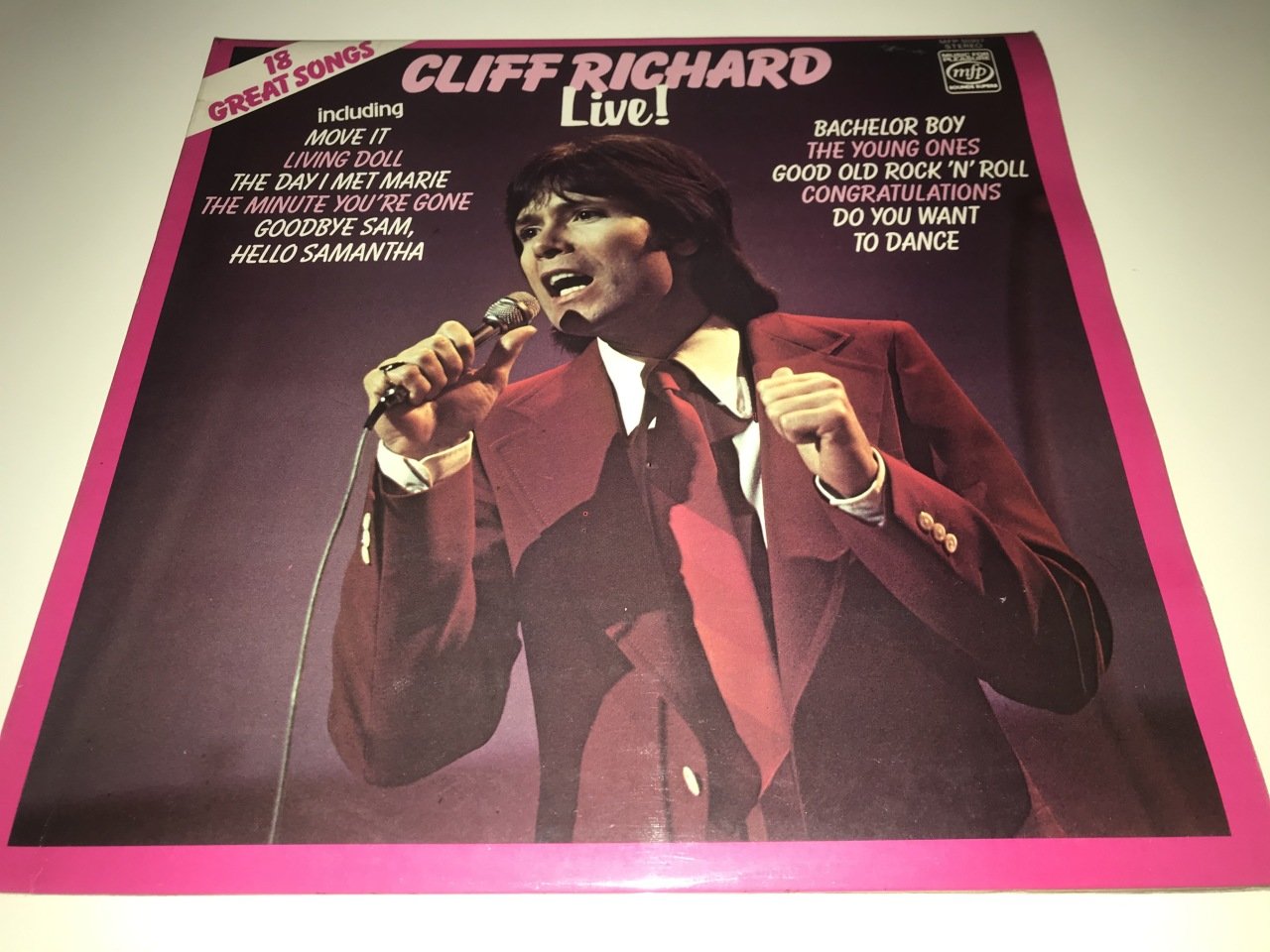 Cliff Richard ‎– Live!