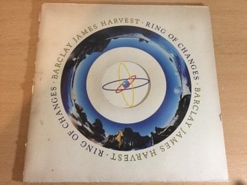 Barclay James Harvest ‎- Ring Of Changes