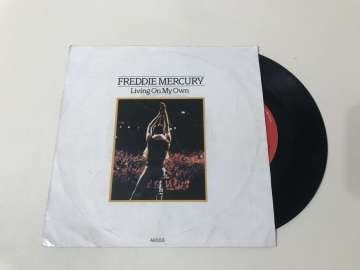 Freddie Mercury ‎– Living On My Own