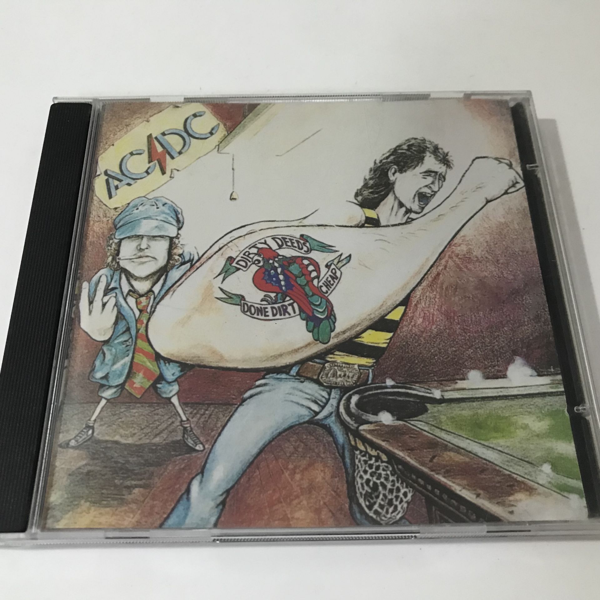 AC/DC – Dirty Deeds Done Dirt Cheap