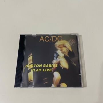 AC/DC – Boston Babies Play Live