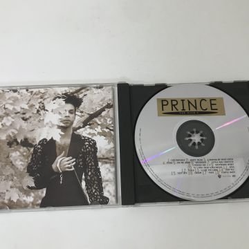 Prince – The Hits 2