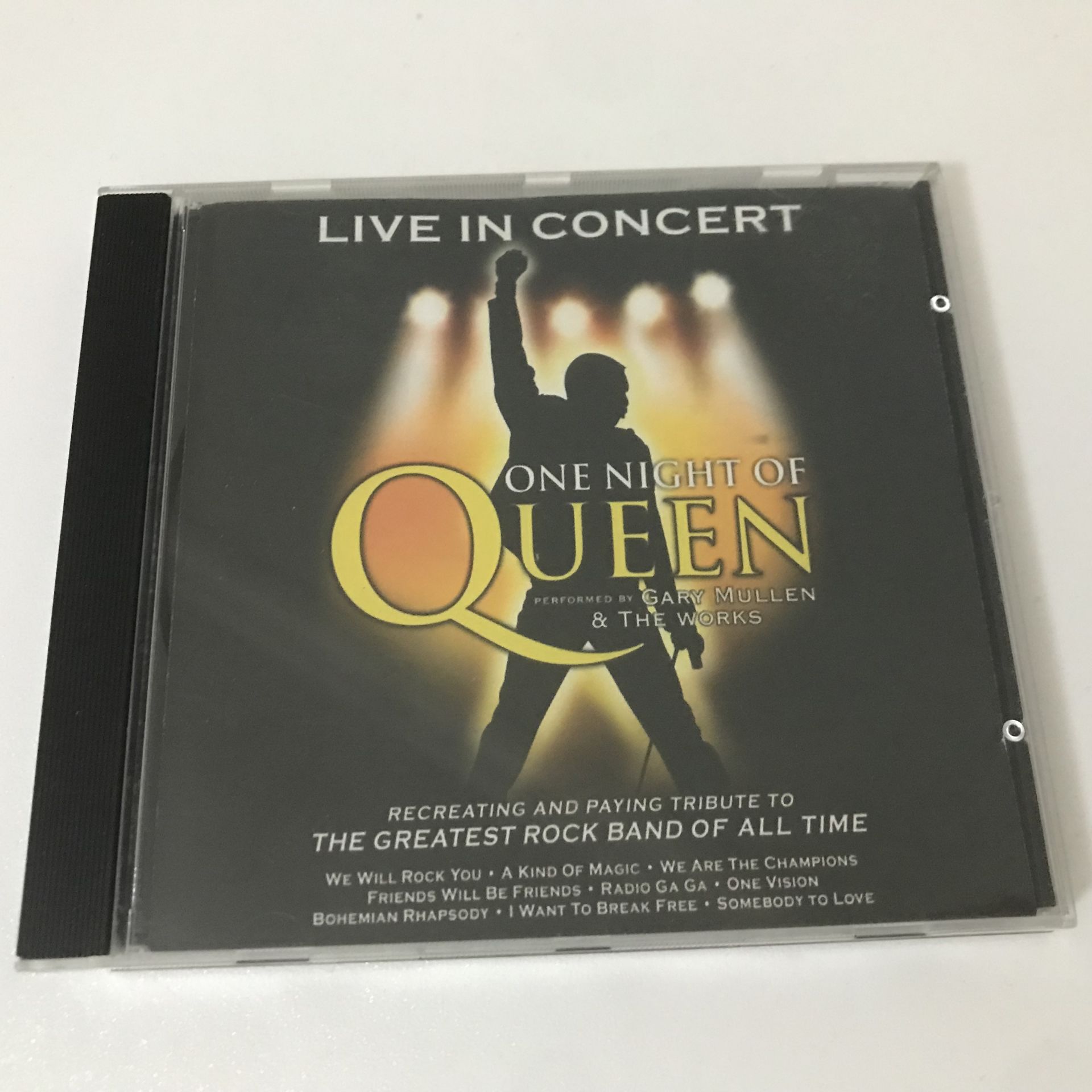 Gary Mullen & The Works – One Night Of Queen: Live in Concert
