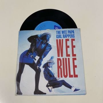 The Wee Papa Girl Rappers – Wee Rule