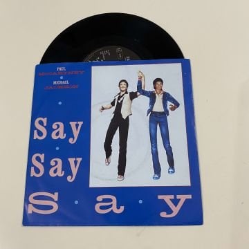 Paul McCartney & Michael Jackson – Say Say Say