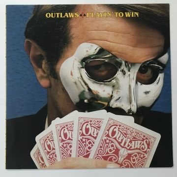 Outlaws – Playin' To Win