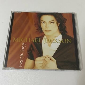 Michael Jackson – Earth Song