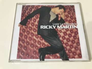 Ricky Martin – Livin' La Vida Loca