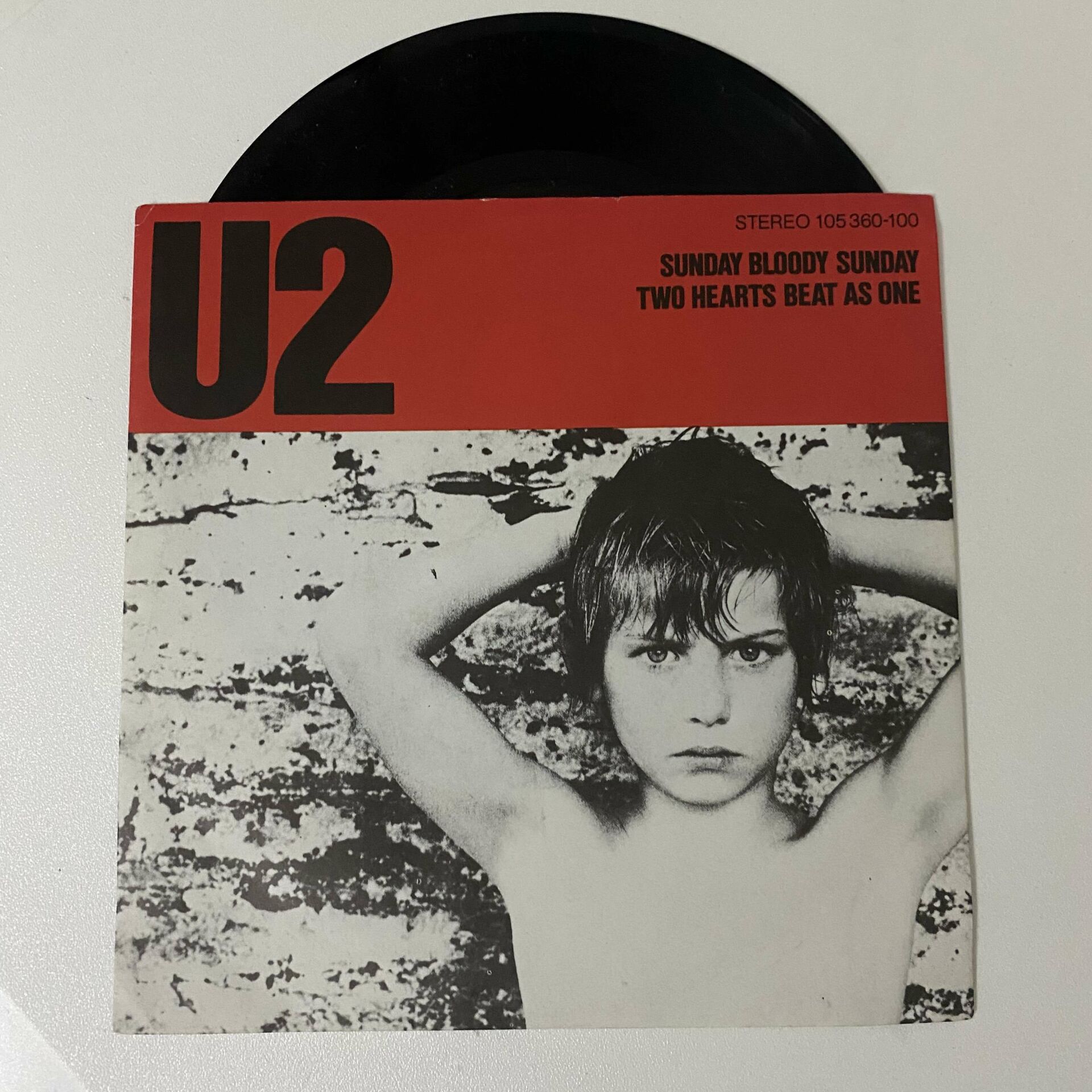 U2 – Sunday Bloody Sunday / Two Hearts Beat As One