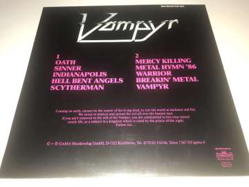 Vampyr ‎– Cry Out For Metal