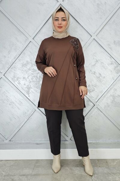 KADIN ÇİÇEKLİ NERVÜR DİKİM DETAYLI TESETTÜR TUNİK KAHVERENGİ - 3 BEDEN