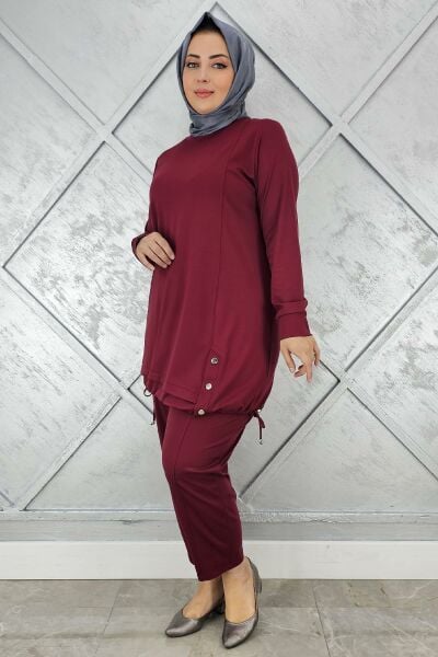KADIN DÜĞME BAĞCIK DETAYLI TESETTÜR TAKIM BORDO - 4 BEDEN